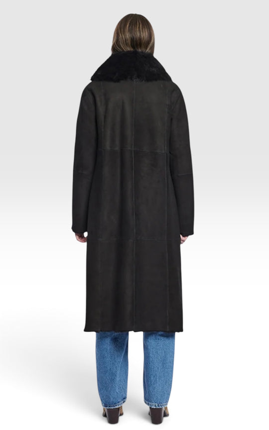 Manteau long en agneau retourné réversible
