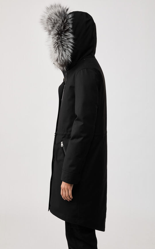 manteau Parka doublé de lapin et col en renard argente. 