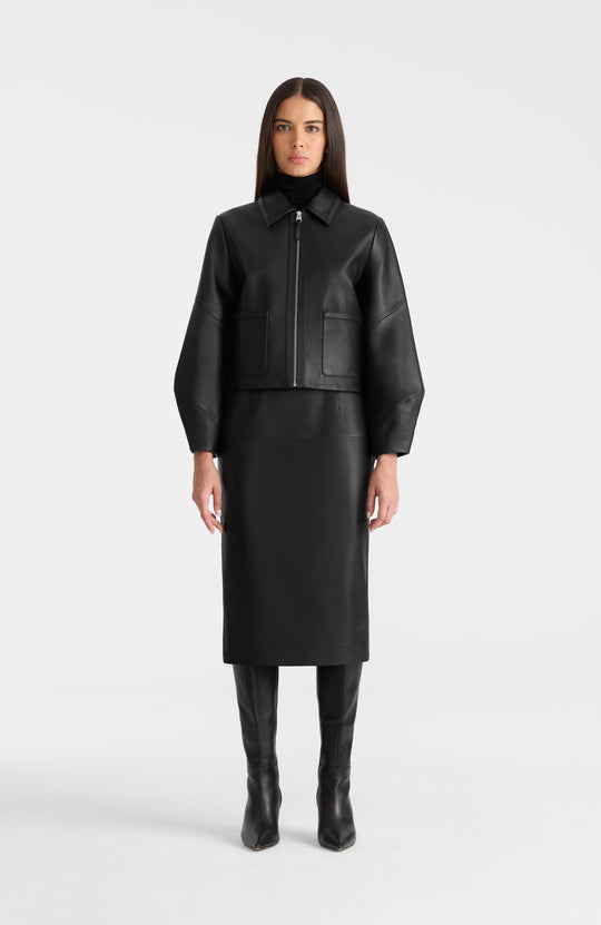 manteau en cuir noir court