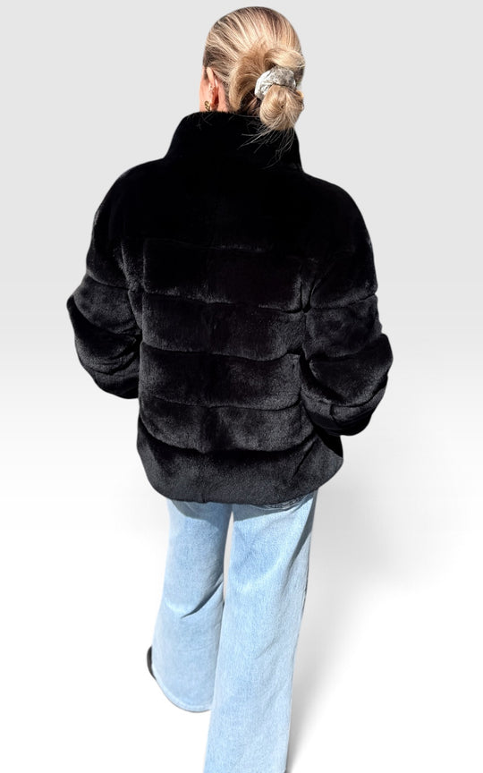 Manteau court en Lapin Rex