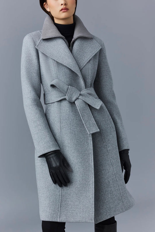 manteau en laine ajusté avec ceinture